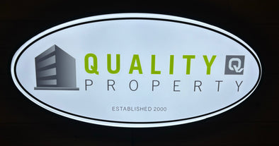 Quality Property Custom Designed 32" Backlit LED Oval